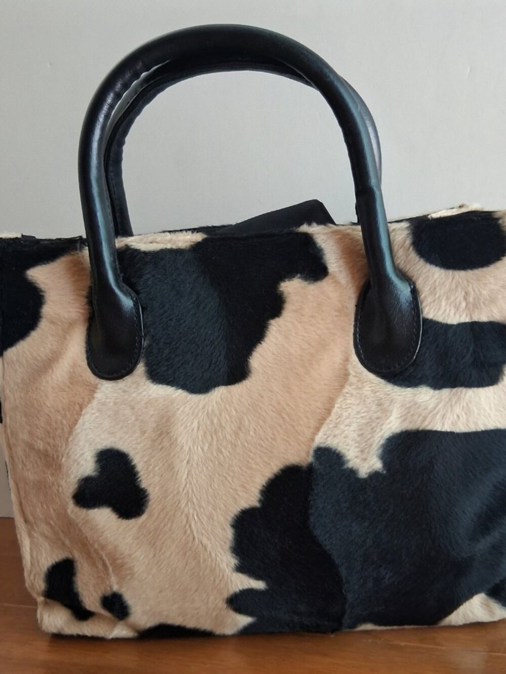 VTG 90s Cow Print Faux Fur Small Handbag - Picture 1 of 6